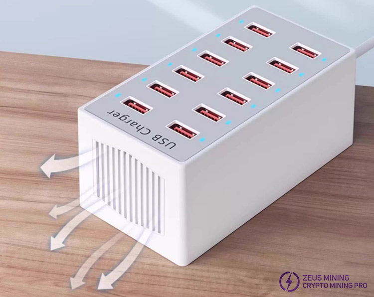 شاحن (USB) متعدد المنافذ ذو 12 منفذا