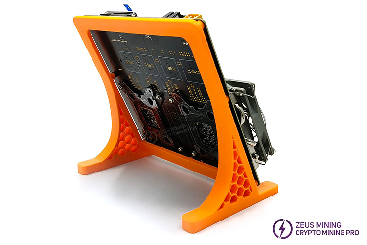 جهاز تعدين Bitaxe Nerd Octaxe 9.6T 160 واط Lottery جهاز تعدين Bitaxe Nerd Octaxe 9.6T 160 واط Lottery