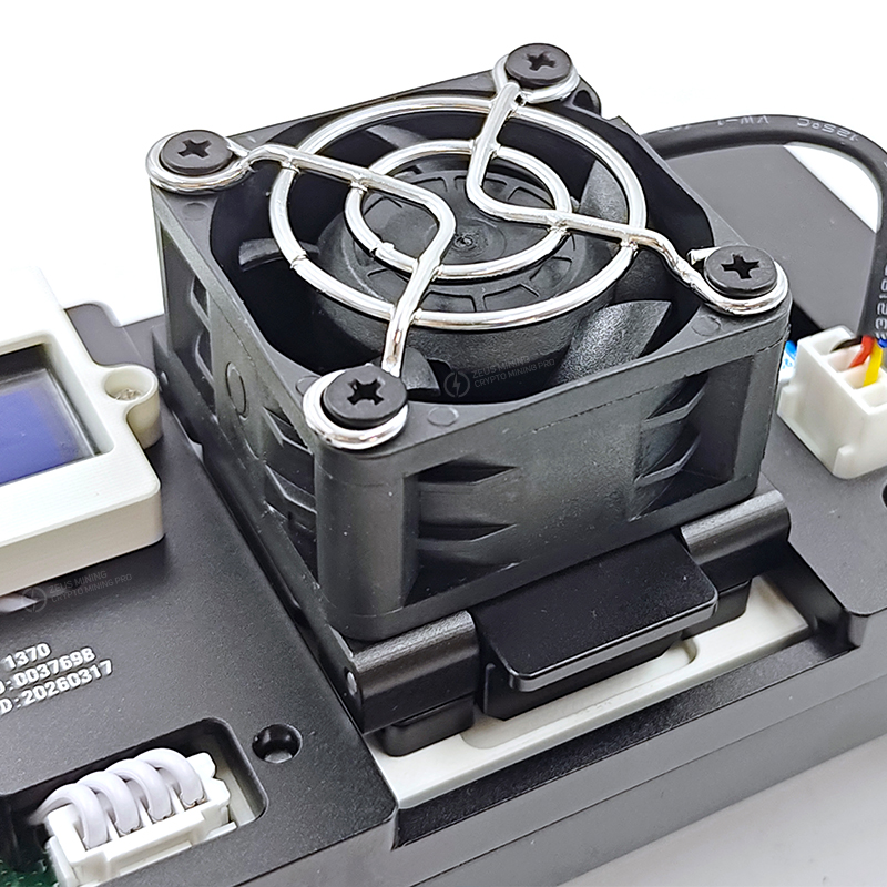 جهاز اختبار شرائح ASIC من سلسلة Antminer BM1370